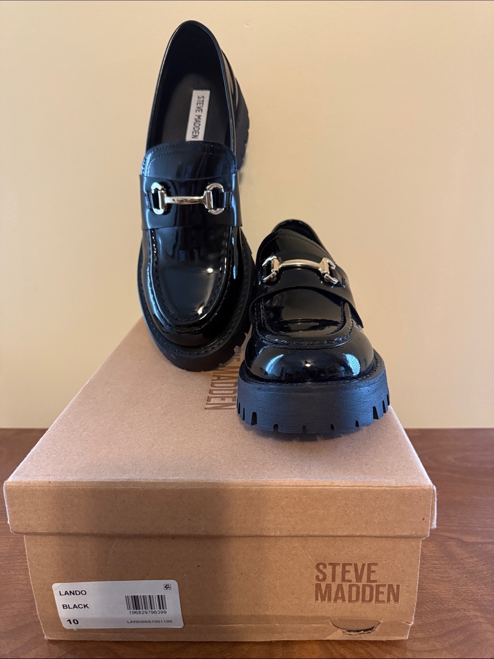 NWT Black Patent Leather Steve Madden Lando Platform Loafer Size 10